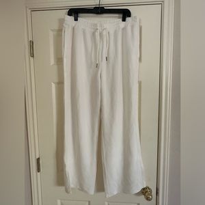 NWT Women’s All in Motion Wide Leg Waffle Pants White - Size L